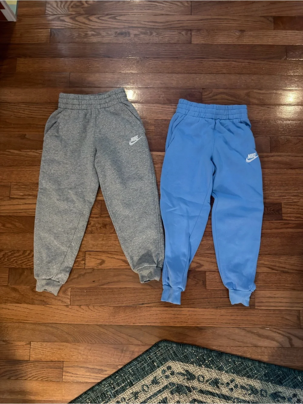 Nike Kids Gray & Blue Fleece Jogger Pants Set